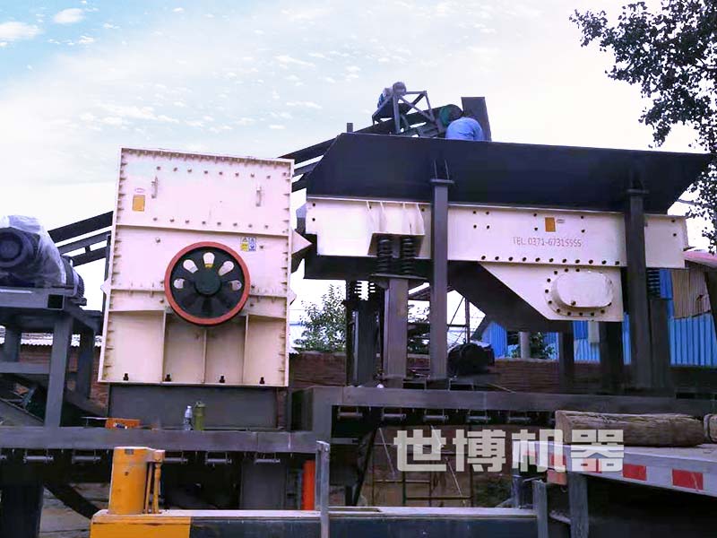 移動(dòng)款1616箱式破碎機(jī)