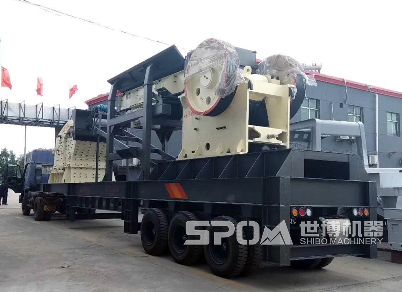 反擊式聯(lián)合碎石機