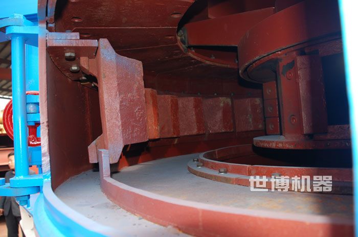 pcl制砂機(jī)內(nèi)部破碎腔